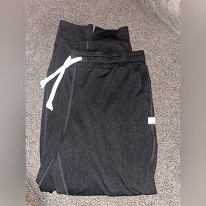 Vuori Black Halo Performance Joggers